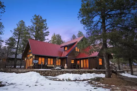 858 Twincreek Cir, Pagosa Springs, CO 81147