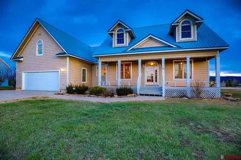 381 Northlake Ave, Pagosa Springs, CO 81147