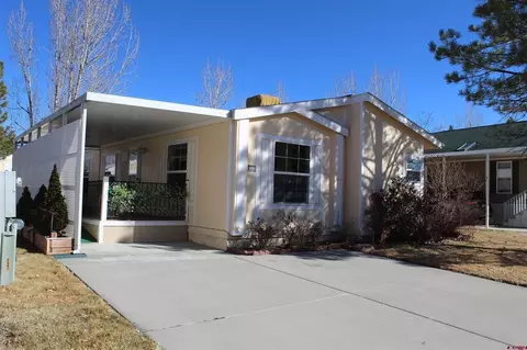 901 6530 Rd #1106, Montrose, CO 81401