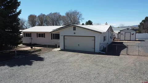 12365 E Spring Cir, Eckert, CO 81418