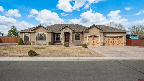 66360 Crestview Dr, Montrose, CO 81403