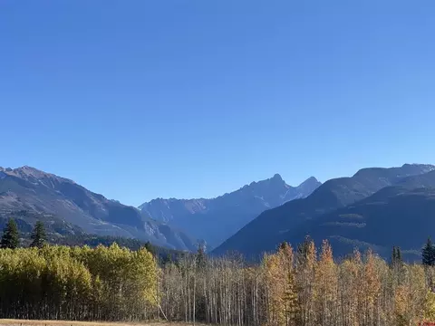 401 Wilshire Dr, Durango, CO 81301