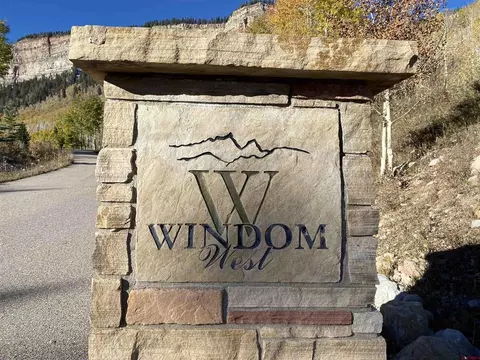 401 Wilshire Dr, Durango, CO 81301 photo 2