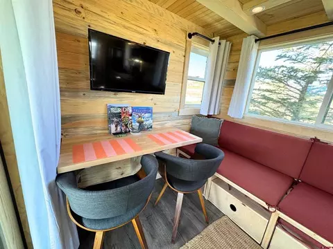 Dining - 22130 6850 Rd #211, Montrose, CO 81403 photo 1 of 1
