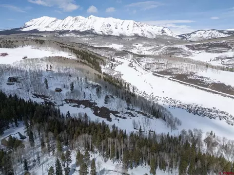 617 Sioux Rd, Gunnison, CO 81230