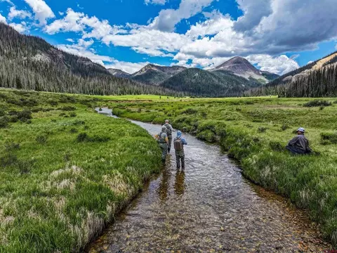 2418 Usfs Rd 526, Creede, CO 81130