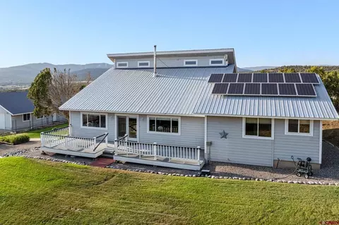1060 Mariposa Dr, Durango, CO 81301