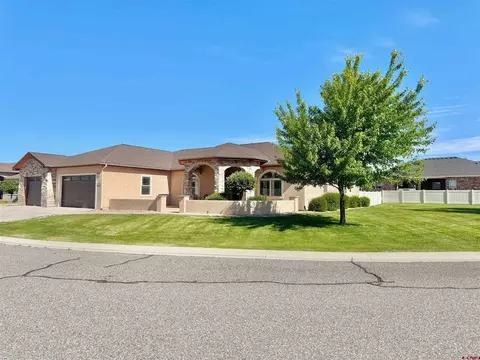 1524 Windsor Way, Montrose, CO 81401