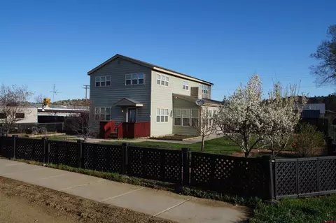 864 Riverside Ave, Mancos, CO 81328