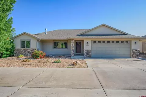 1246 Peppertree Dr, Montrose, CO 81401