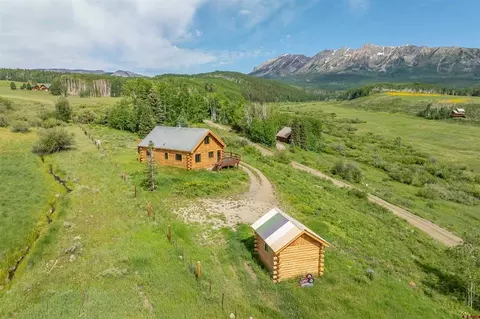 320 Sioux Rd, Gunnison, CO 81230