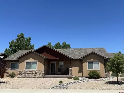 2643 Peyton Dr, Montrose, CO 81401