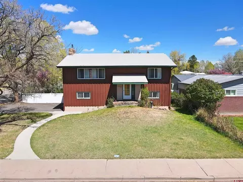 724 Murphy Dr, Alamosa, CO 81101