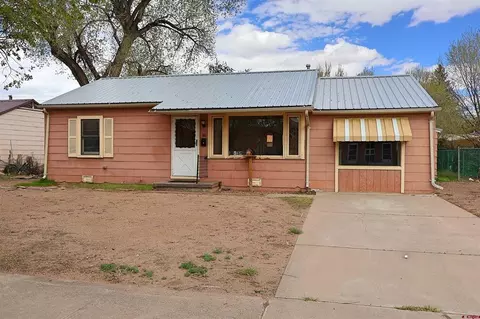 96 Monterey Ave, Alamosa, CO 81101