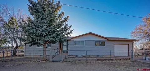 925 Russell Ave, Walsenburg, CO 81089
