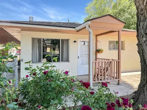 135 N 4th St, Hotchkiss, CO 81419