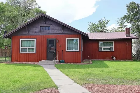 517 Murphy Dr, Alamosa, CO 81101