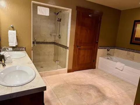 Bath - 24 Sheol St #506, Durango, CO 81301 photo 1 of 6