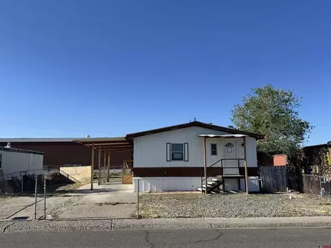 155 Montrose Dr, Montrose, CO 81401