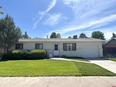 712 Diamond Dr, Alamosa, CO 81101