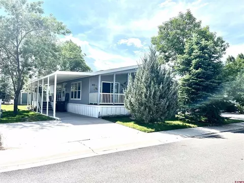 901 6530 Rd #1206, Montrose, CO 81401