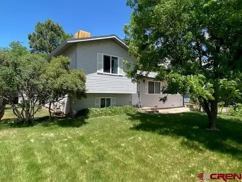 1418 Navajo St, Cortez, CO 81321