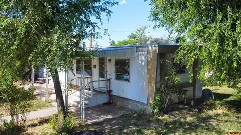 160 S Oak Dr, Hotchkiss, CO 81419