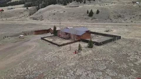 206 La Font Dr, Creede, CO 81130