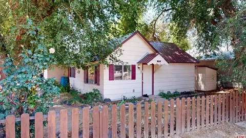 9 3rd St, Paonia, CO 81428