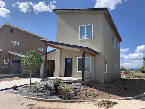 200 Manzano Cir, Ignacio, CO 81137
