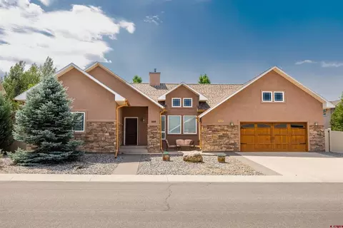3405 Woodford Ave, Montrose, CO 81401