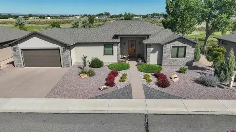 2139 Signature Ridge Ln, Montrose, CO 81401