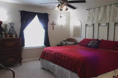 Bedroom - 635 NE 2nd St, Cedaredge, CO 81413 photo 2 of 2