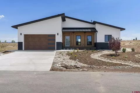 208 Petra Way, Durango, CO 81303