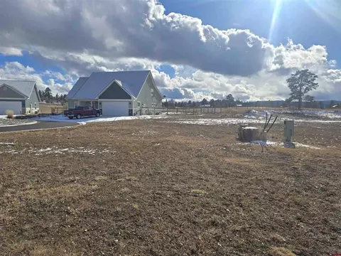 100 Little Pine Ln, Pagosa Springs, CO 81147