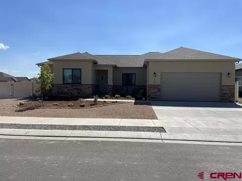 606 Vermillion Ave, Montrose, CO 81401