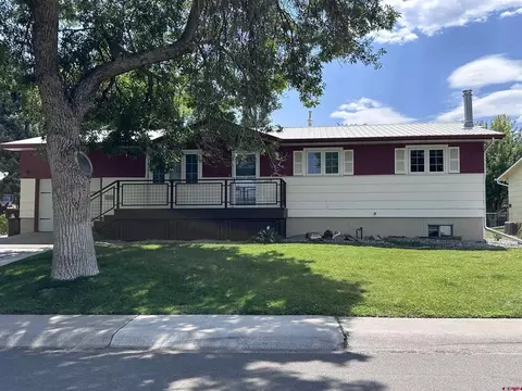 103 Duncan Pl, Montrose, CO 81401