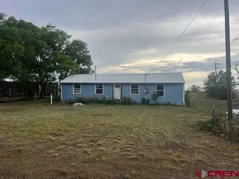 5265 Oviatt St, Mosca, CO 81146