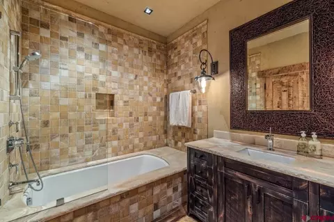 Bath - 23 Gray Fox Ln, Crested Butte, CO 81225 photo 3 of 7