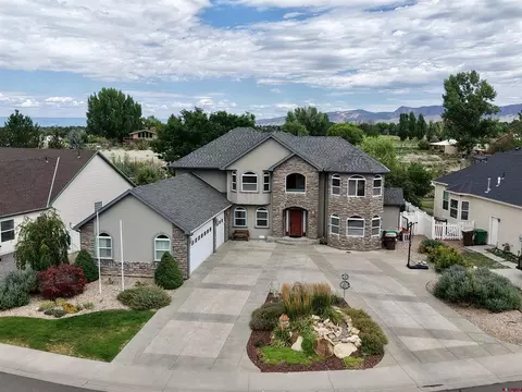 2941 N Lost Creek Rd, Montrose, CO 81401
