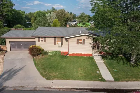 119 Akard Ave, Montrose, CO 81401