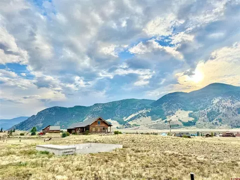 219 Bluebird Ln, Creede, CO 81130