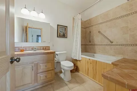 Bath - 481 Far View Rd, Durango, CO 81303 photo 4 of 5