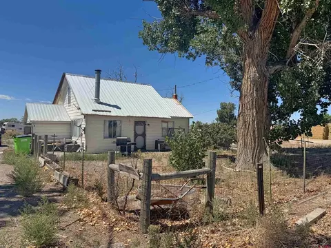 1249 6500 Rd, Montrose, CO 81401