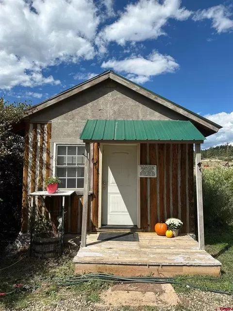417 River Run Dr, Pagosa Springs, CO 81147