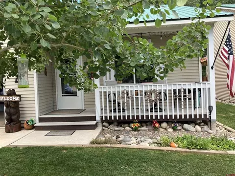 102 Bambi Ln, Gunnison, CO 81230