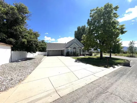 706 Apple Dr, Cortez, CO 81321