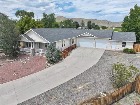 761 Silver Dr, Montrose, CO 81401