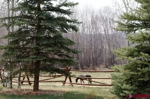 433 Meadow View Trl, Gunnison, CO 81230