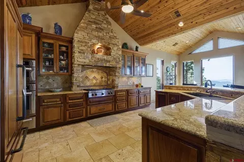 Kitchen - 1351 Durango Clfs, Durango, CO 81301 photo 2 of 5